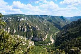 Les gites en pierre visites gorges et causses lozere